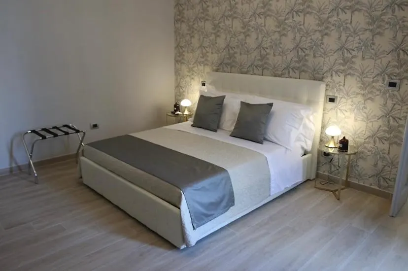 Calefati Gallery Luxury Apartment Bari 0*,  Italie