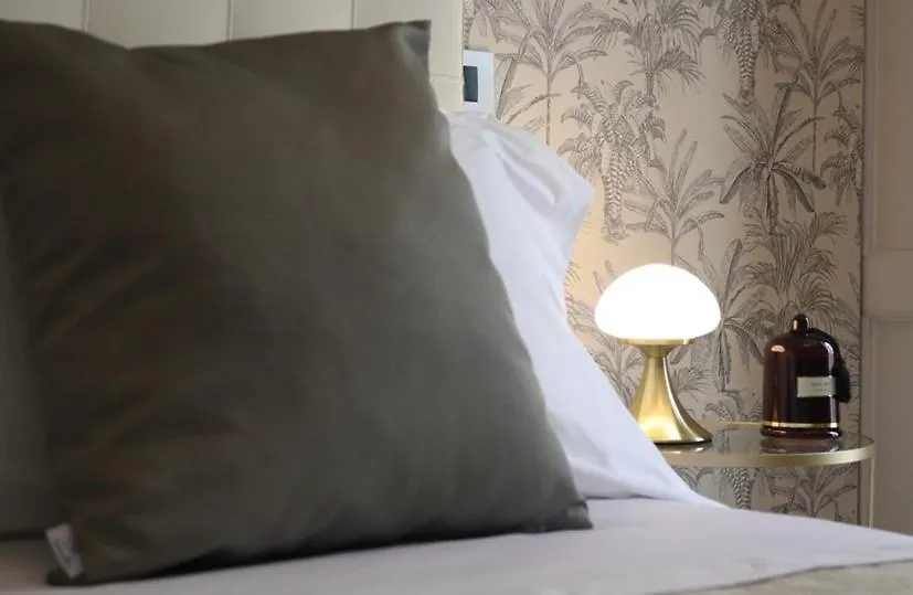 Calefati Gallery Luxury Apartment Bari Italie